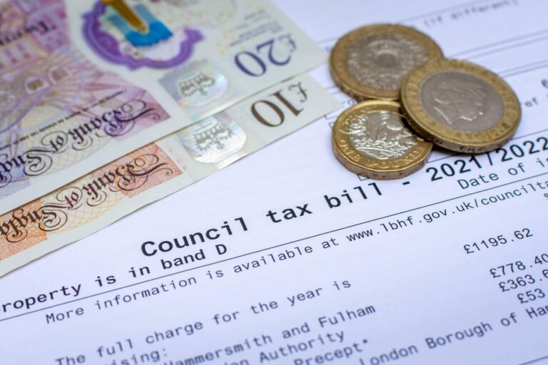 The new cost of living crisis in the UK is not only a matter of economics but also a serious problem for the Labour Party.